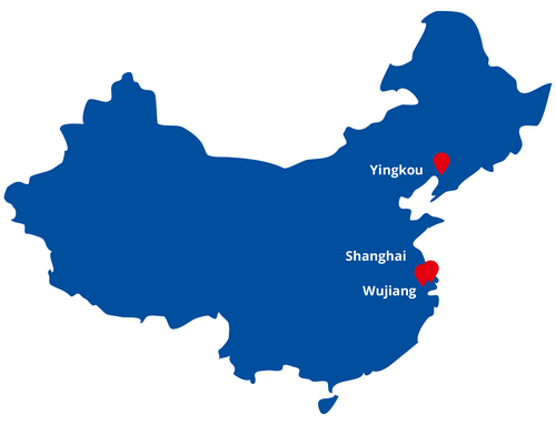 A blue map shows the location of the new FUCHS plant in the Chinese city of Wujiang.