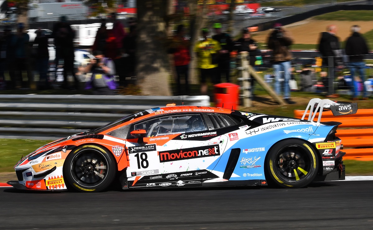 Esordio a Brands Hatch per il Novamarine GSM Racing nel Fanatec GT World Challenge Esordio a Brands Hatch per il Novamarine GSM Racing nel Fanatec GT World Challenge