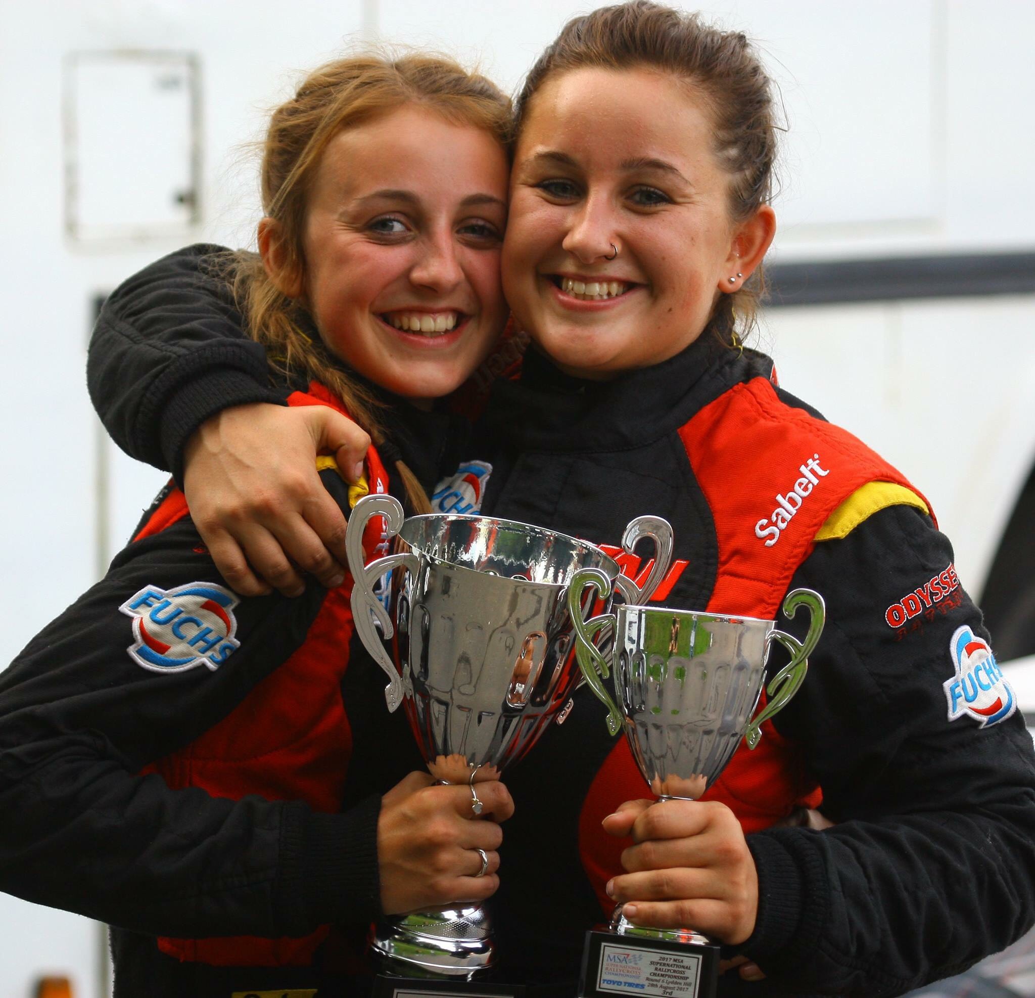 Super-sisters strike again at Lydden Super-sisters strike again at Lydden