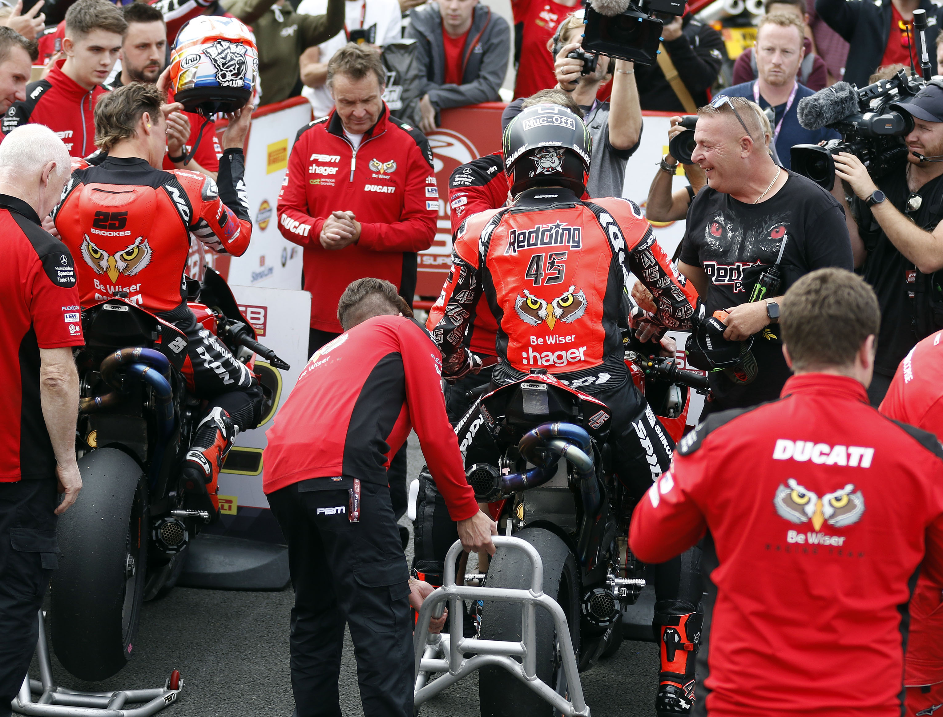 Round-Up: Oulton Park joy for FUCHS Silkolene Round-Up: Oulton Park joy for FUCHS Silkolene