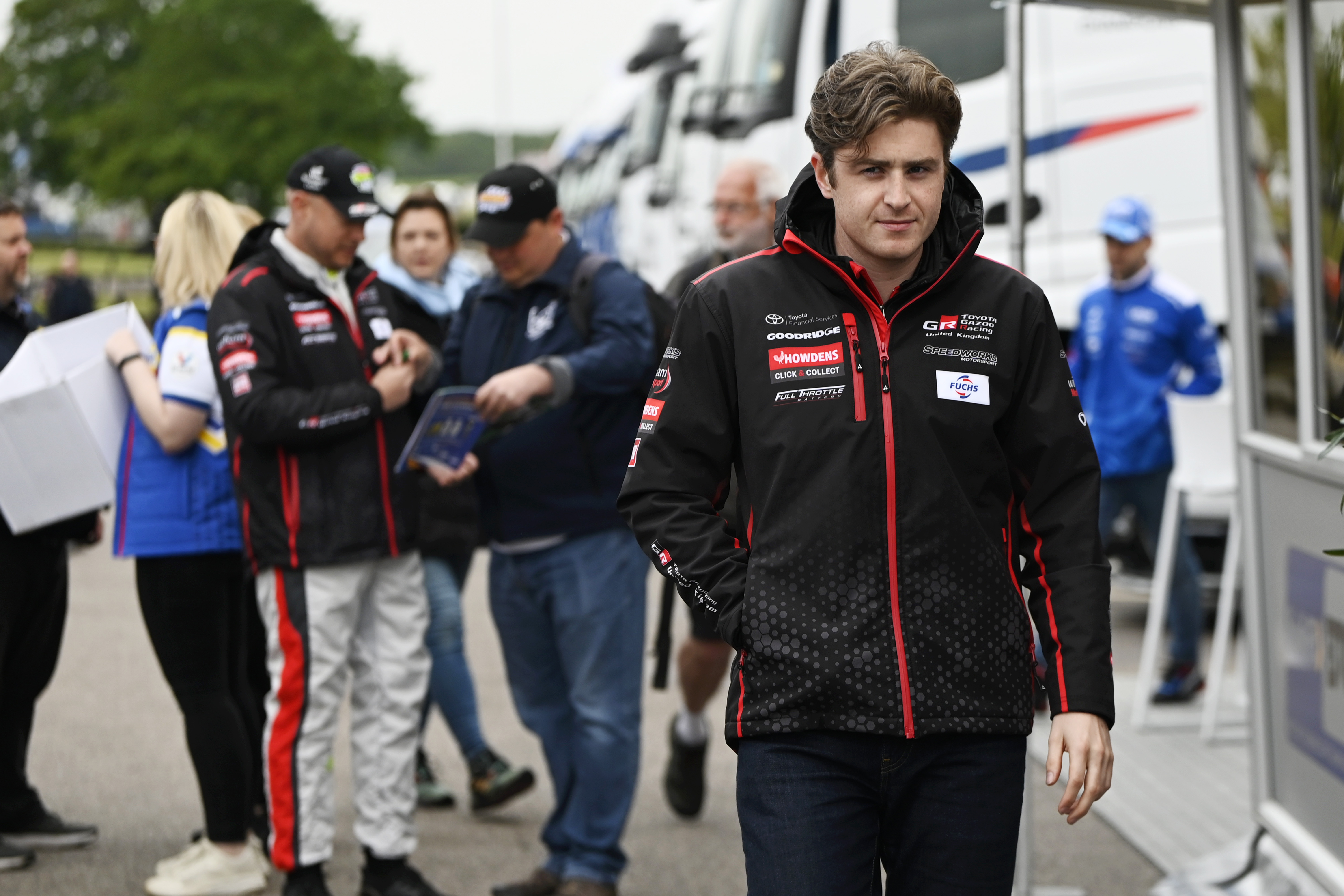 Huff and Watson aim to tame super-fast Thruxton Huff and Watson aim to tame super-fast Thruxton