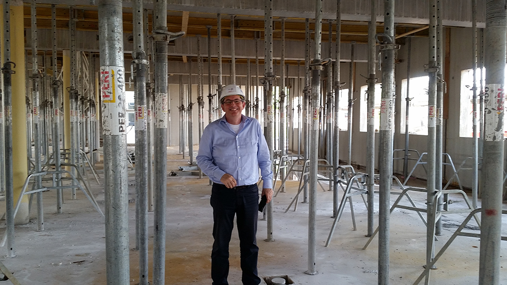 Managing Director of FUCHS LUBRITECH Markus Heck at the construction site